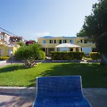 Oda ve Kahvaltı Belvedere 3*