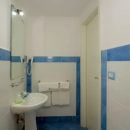 Bed and breakfast Belvedere 3*