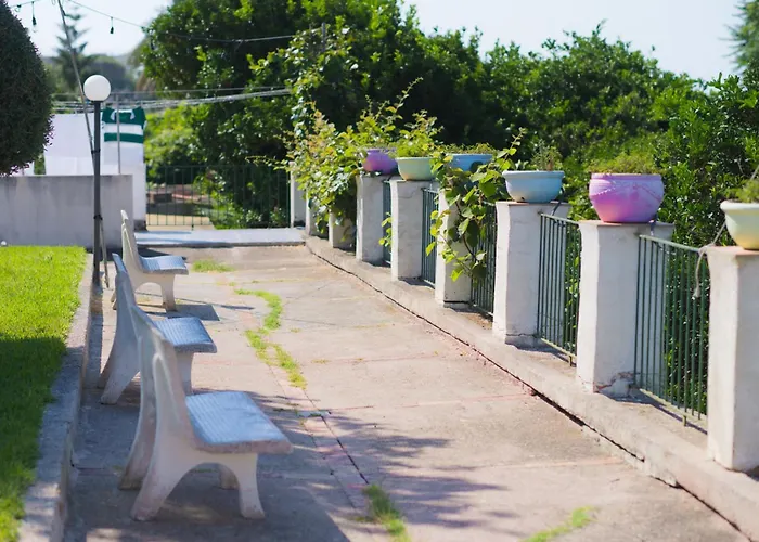 Bed and breakfast Belvedere 3*